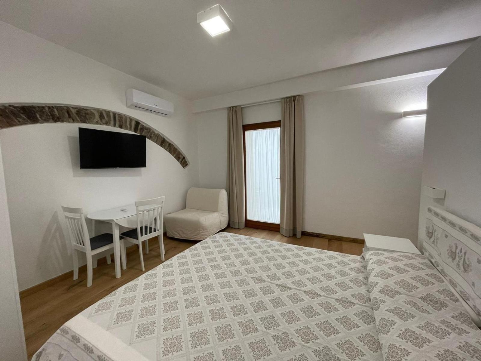 Sa Troppa De Sos Chentu Otel Dorgali Dış mekan fotoğraf