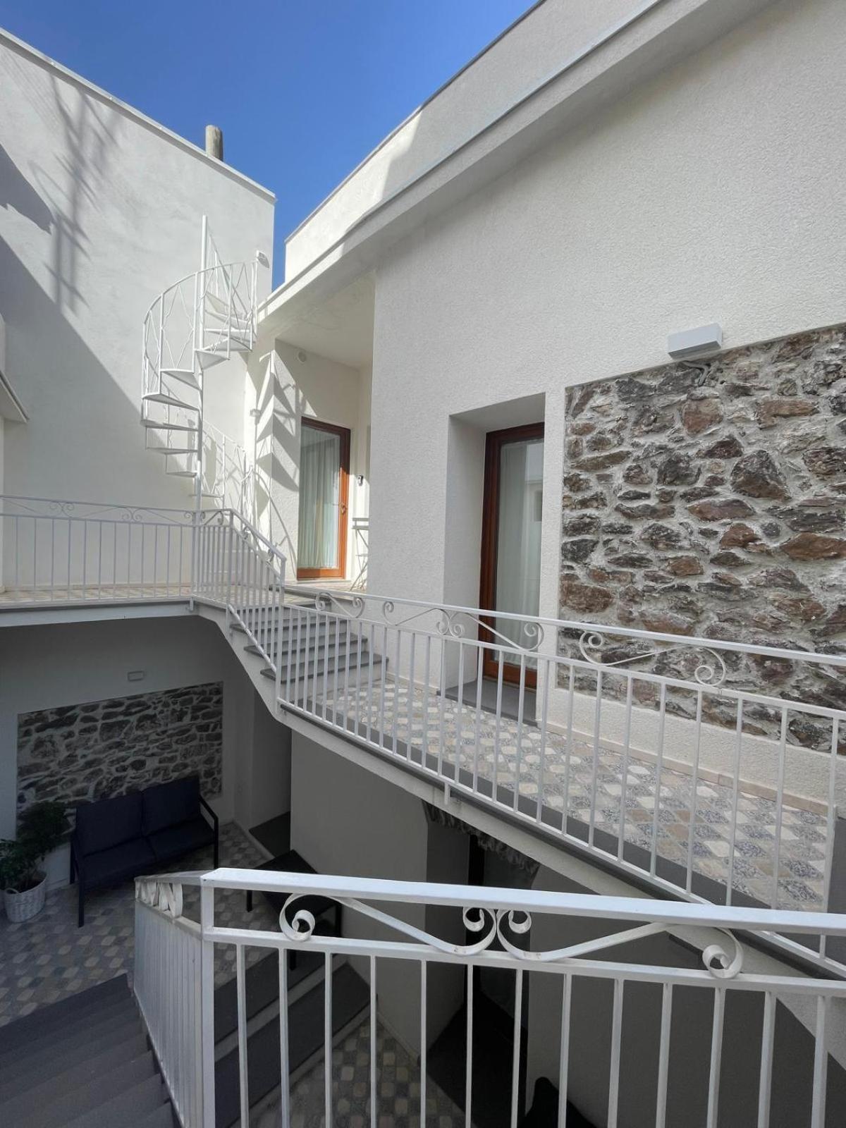 Sa Troppa De Sos Chentu Otel Dorgali Dış mekan fotoğraf