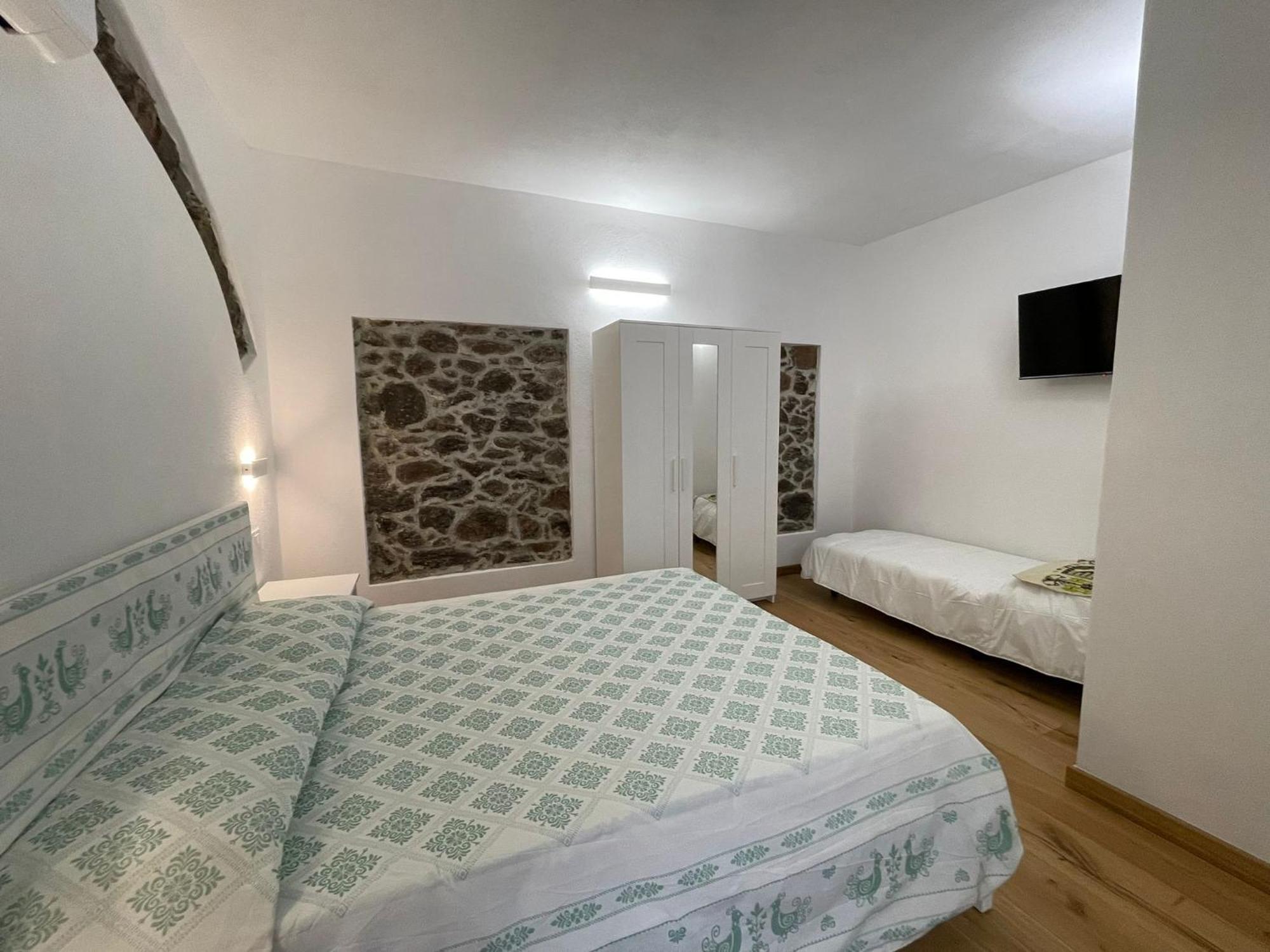 Sa Troppa De Sos Chentu Otel Dorgali Dış mekan fotoğraf